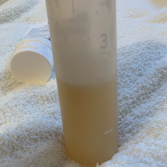 Korean skincare bundle COSRX Low pH Good Morning Gel Cleanser + Numbuzin 3 toner - Picture 4 of 8